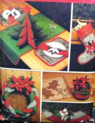 4012  BUTTERICK XMAS STOCKING, TREE, SKIRT, LINENS,  BASKET PATTERN